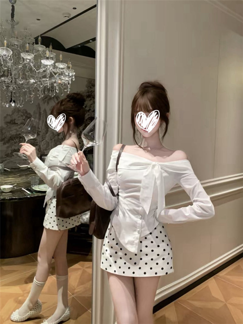 💕韓系一字肩扭結上衣配點點短裙兩件套