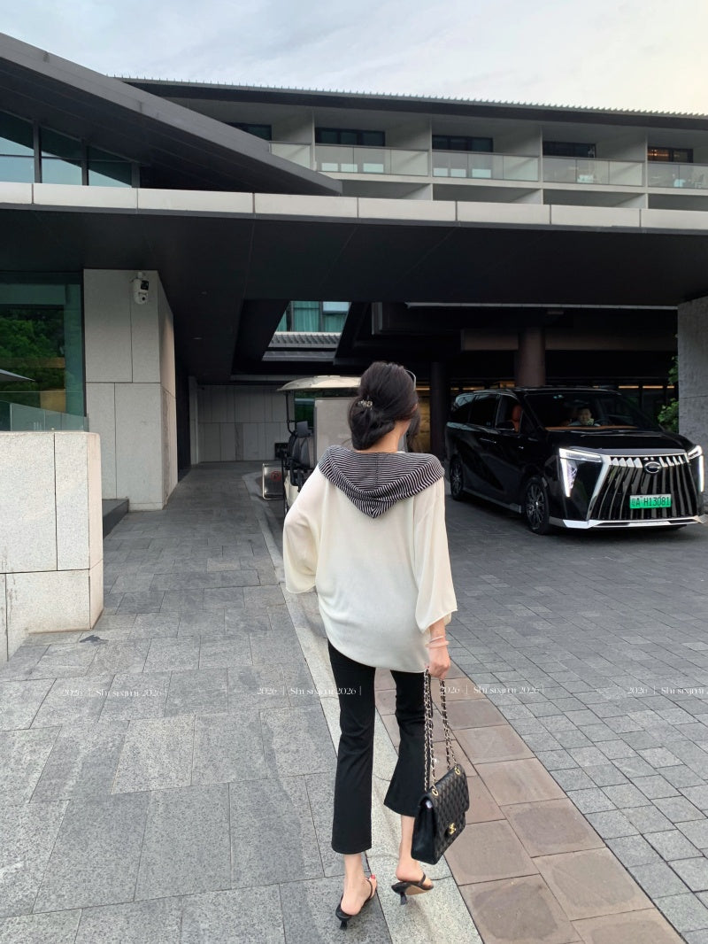💕百搭條紋披肩深U領中袖T袖+七分微喇叭瑜珈褲