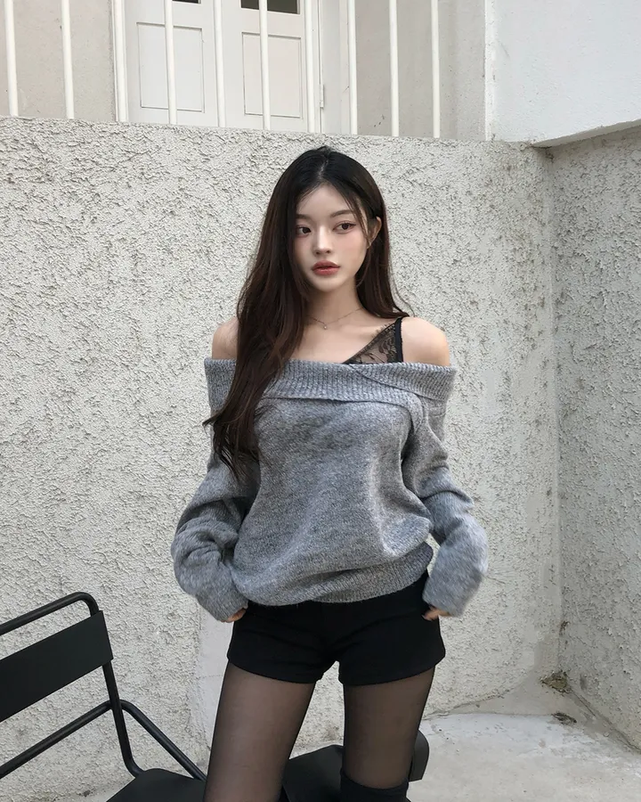 💕chic秋季假兩件蕾絲花邊打底一字肩針織上衣