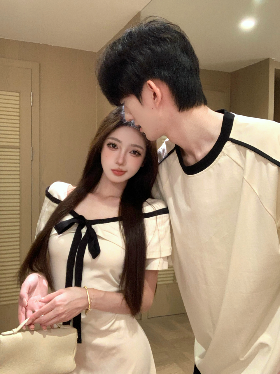💕法式氣質杏色蝴蝶結收腰長裙情侶裝