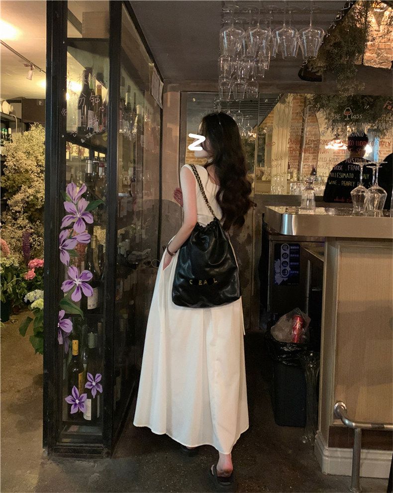 💕高級感法式白色收腰顯瘦吊帶連衣裙