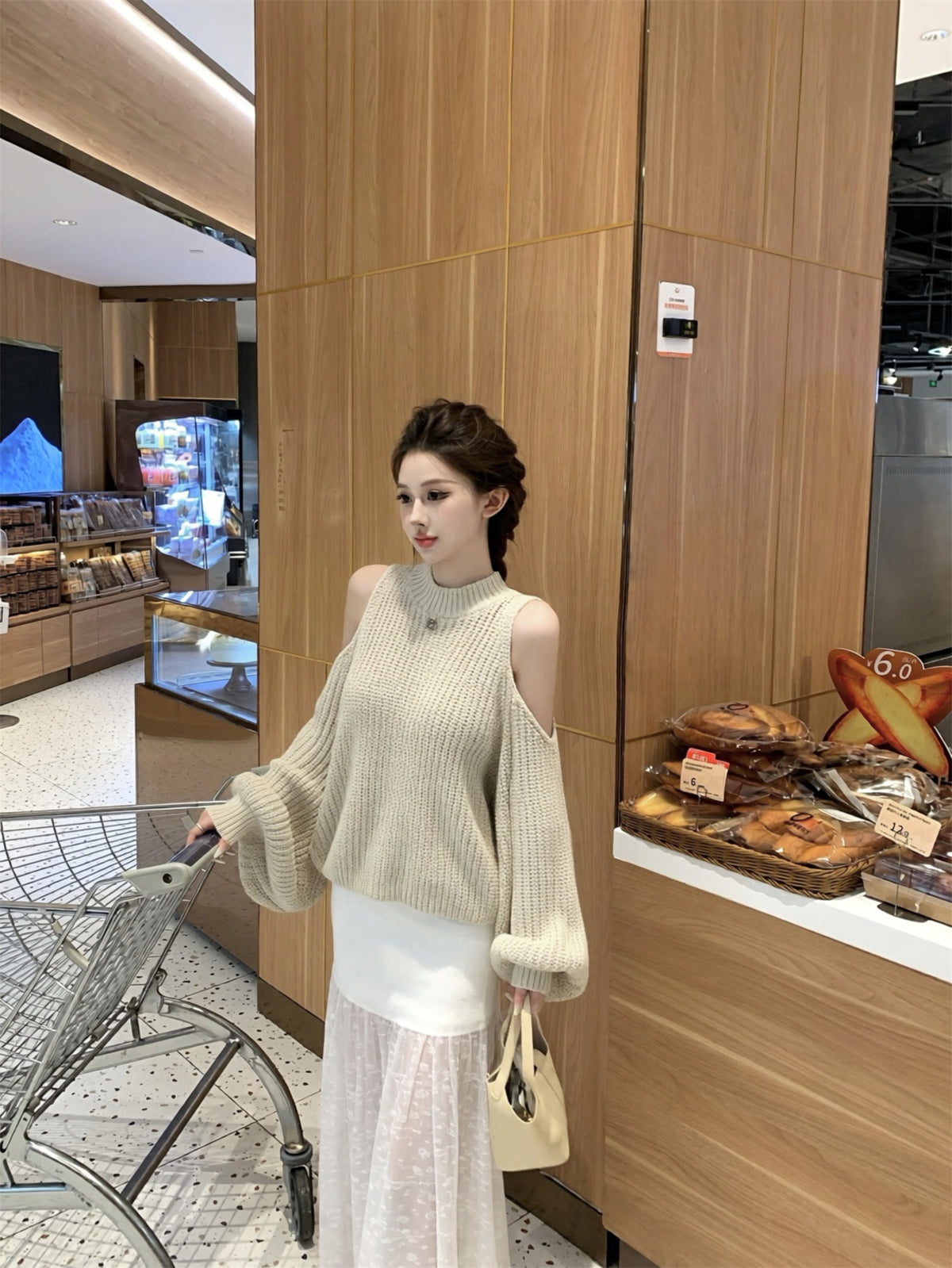 💕韓系掛脖露肩長袖針織復古慵懶毛衣