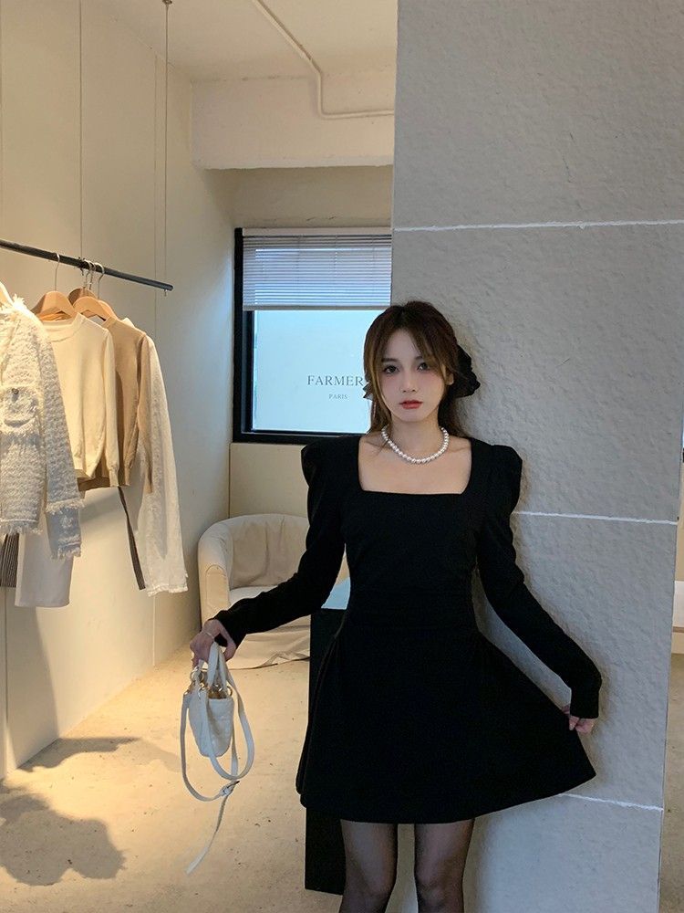 💕秋冬黑色赫本風方領小個子連衣裙