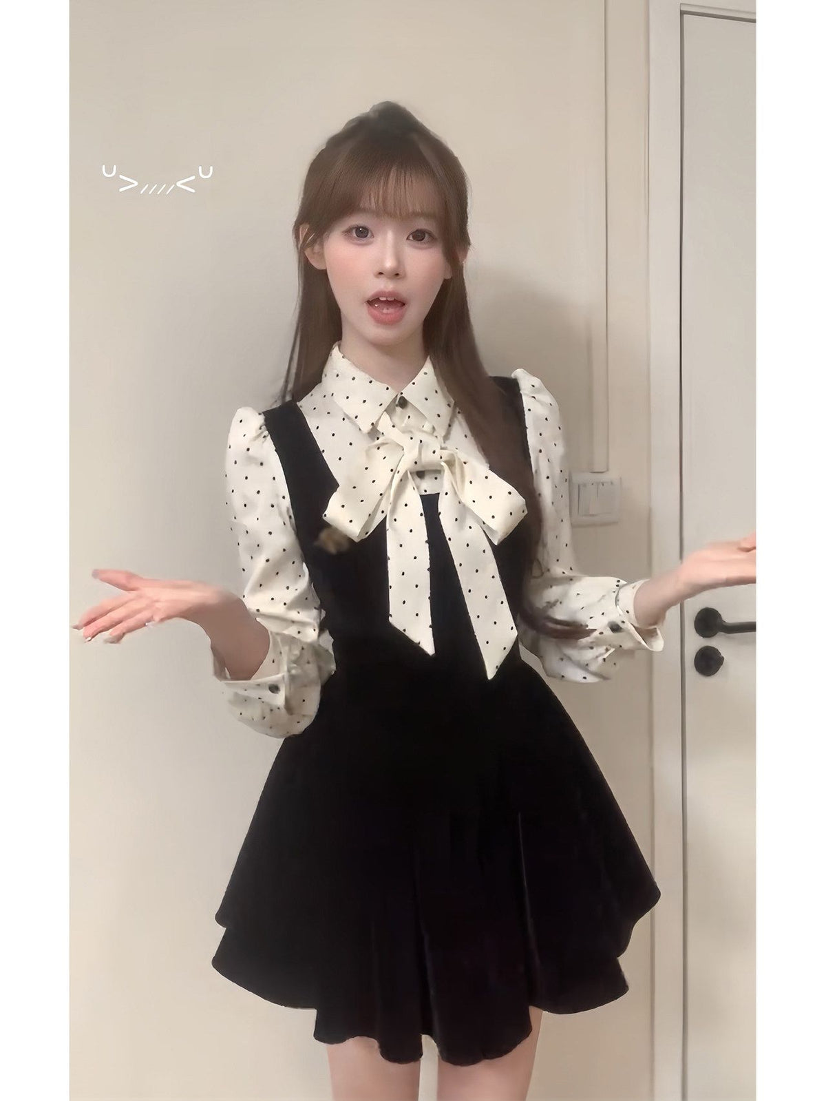 💕miu系富家千金絲絨點點收腰連衣裙
