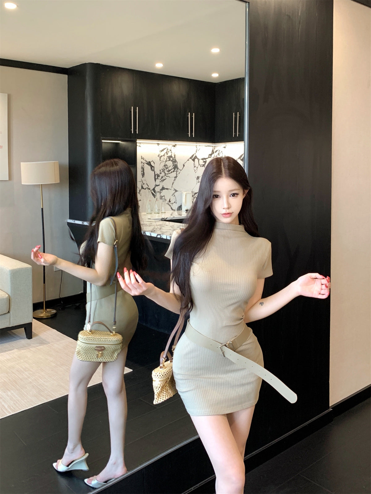 💕韓系法式高級感半高領短袖連衣裙