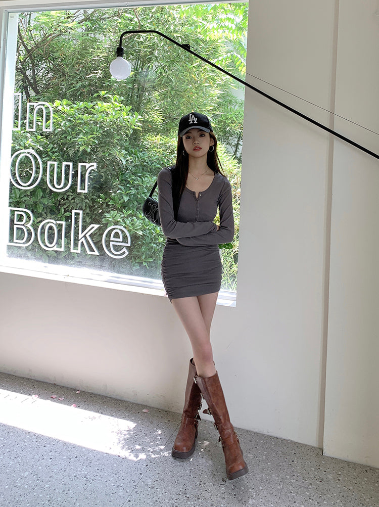 💕秋季褶皺感收腰緊身顯瘦包臀短裙