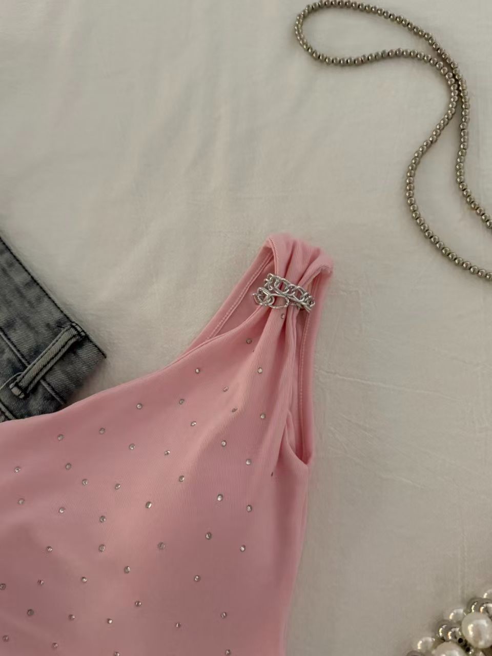 💕chic韓系性感斜肩燙鑽抹胸背心無袖上衣