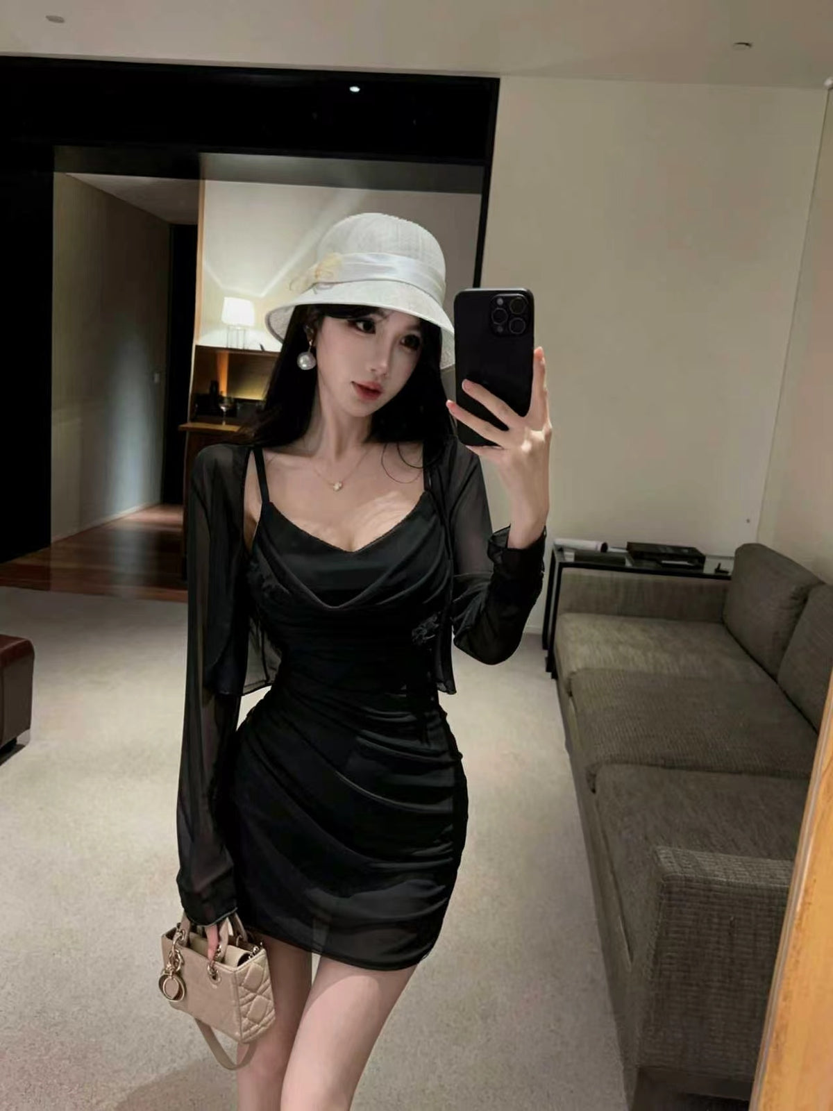 💕甜美性感褶皺修身吊帶連衣裙+開衫