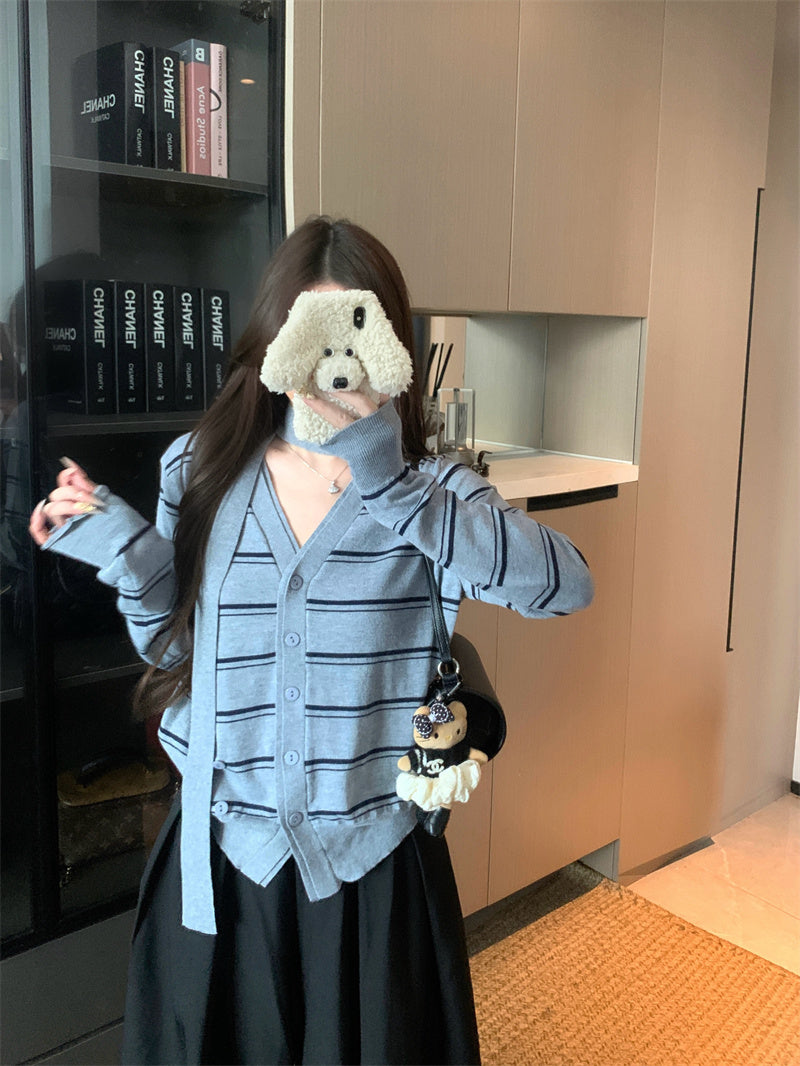 💕法式學院風復古條紋掛脖針織V領上衣