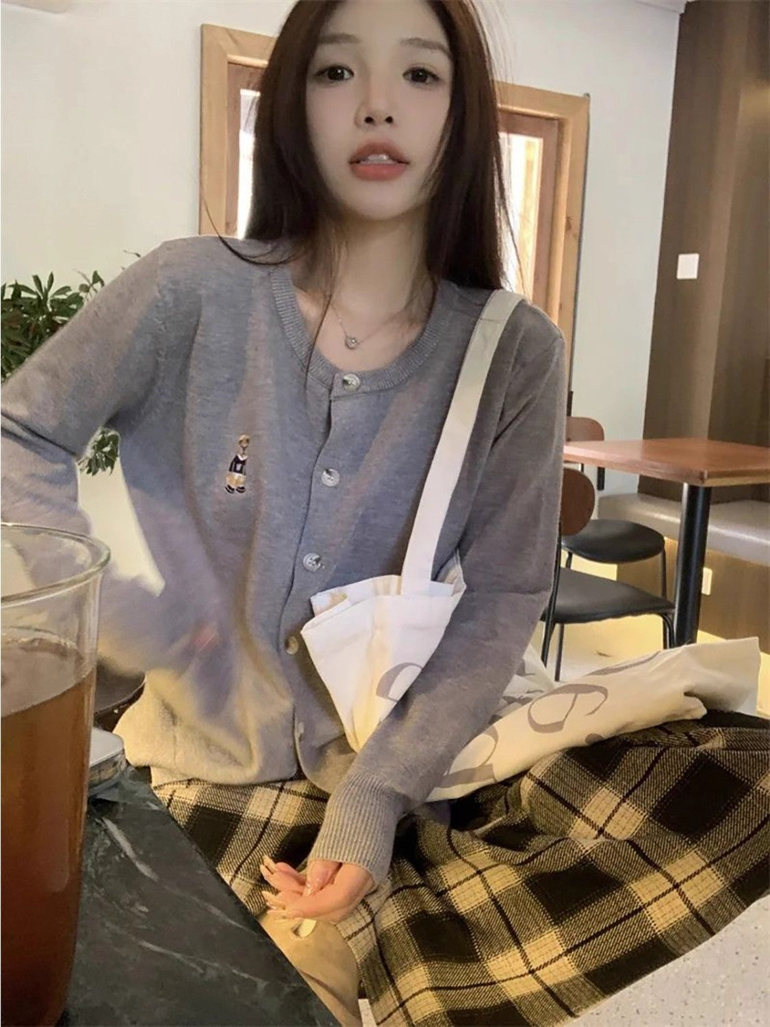 💕美式復古小熊刺繡圓領灰色毛衣外套