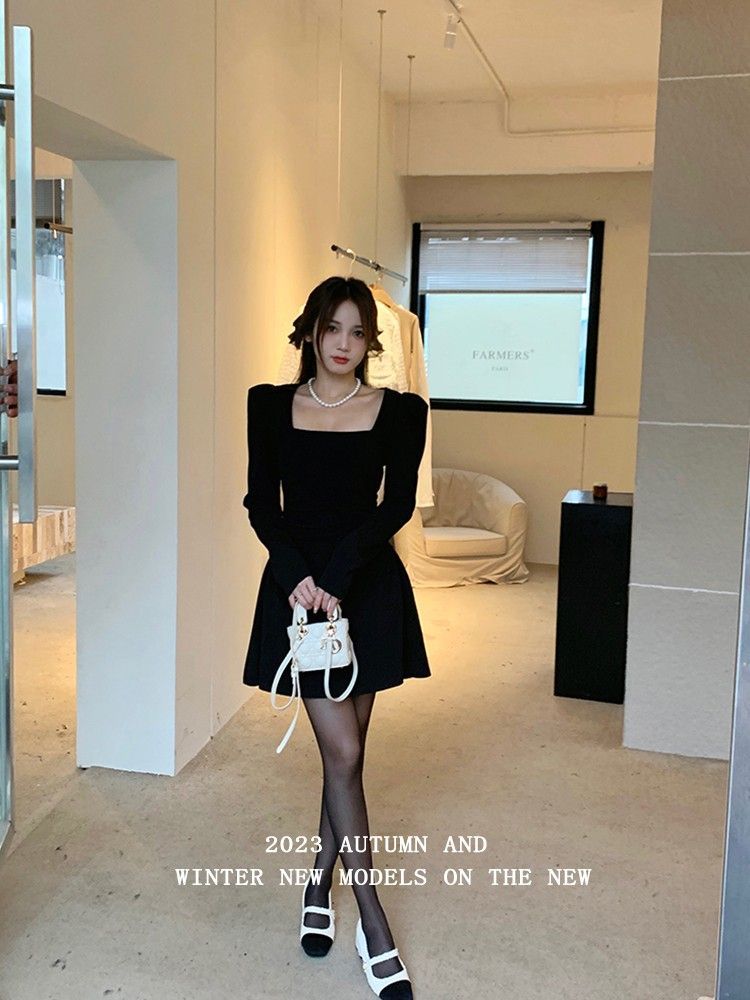💕秋冬黑色赫本風方領小個子連衣裙