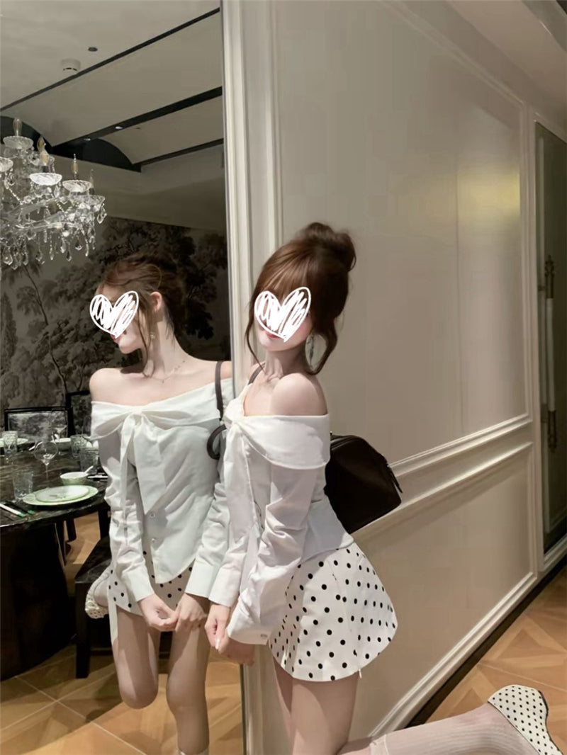 💕韓系一字肩扭結上衣配點點短裙兩件套