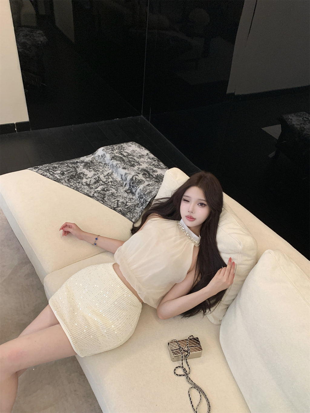 💕夏季高級氣質感掛脖花苞上衣珠片半身裙兩件套