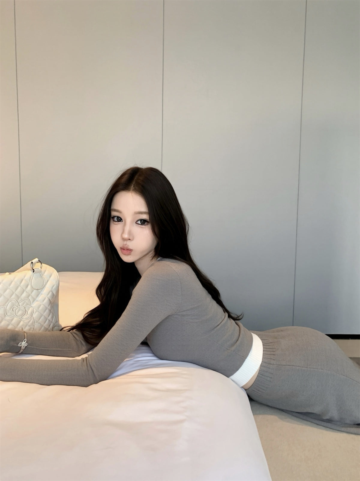 💕磨毛加絨修身圓領撞色短上衣+寬鬆半長裙兩件套