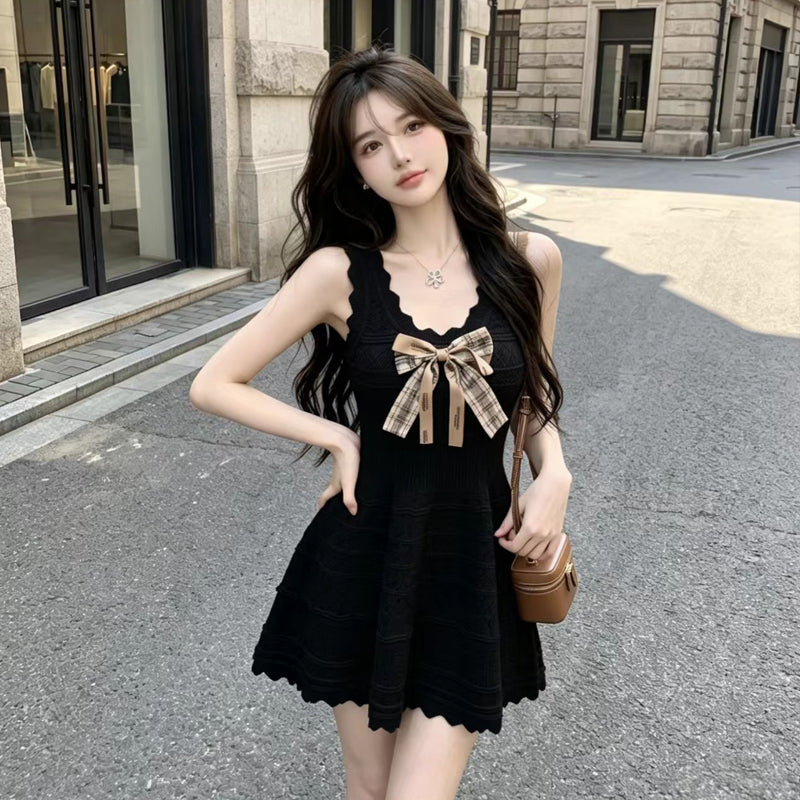 💕純欲性感蝴蝶結收腰吊帶連衣裙