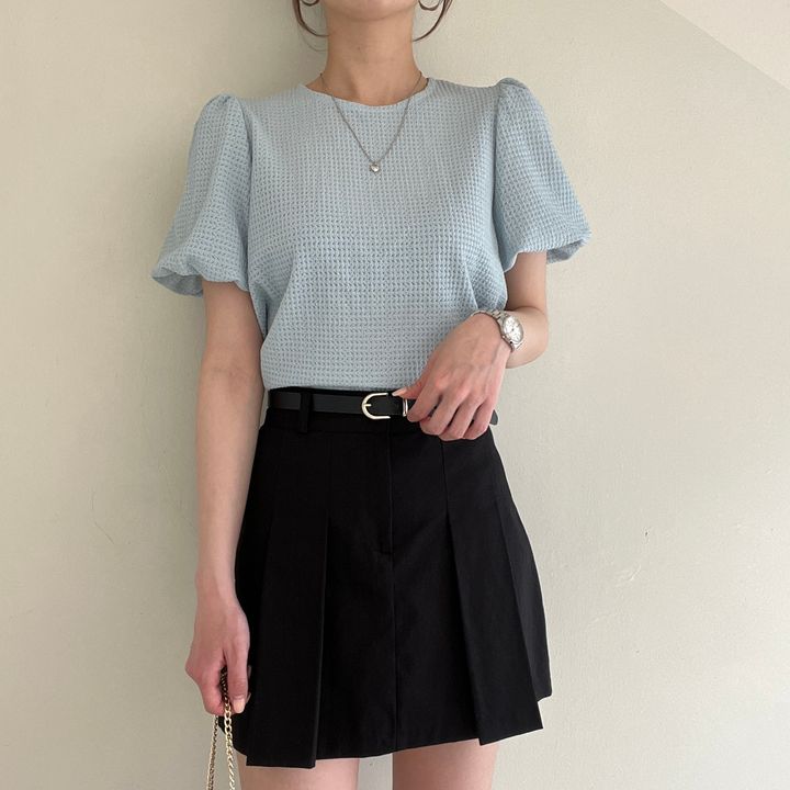 💕韓系溫柔華夫格鏤空圓領泡泡袖上衣