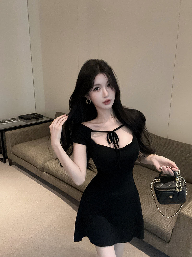 💕氛圍感系帶針織純御小黑裙