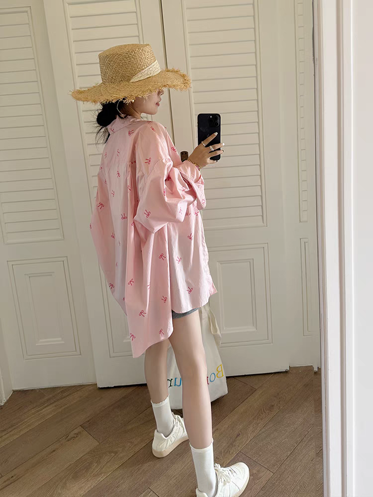 💕春夏可愛粉色蝴蝶結印花防曬襯衫外搭