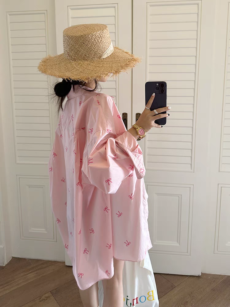 💕春夏可愛粉色蝴蝶結印花防曬襯衫外搭