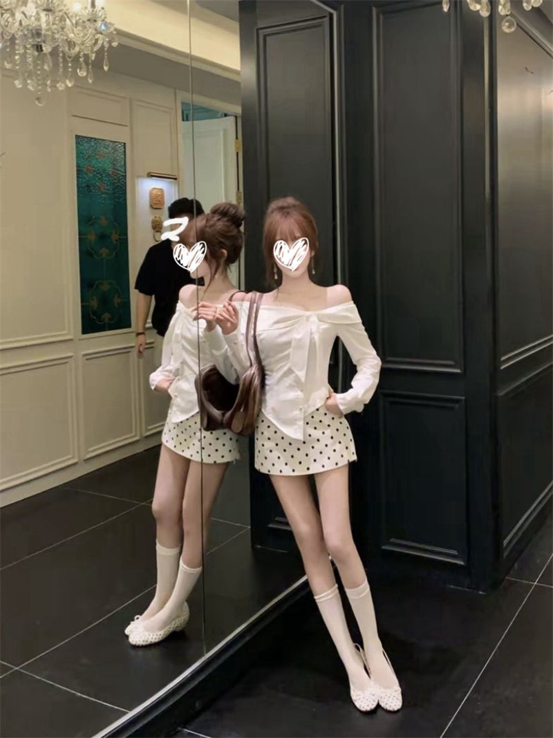 💕韓系一字肩扭結上衣配點點短裙兩件套