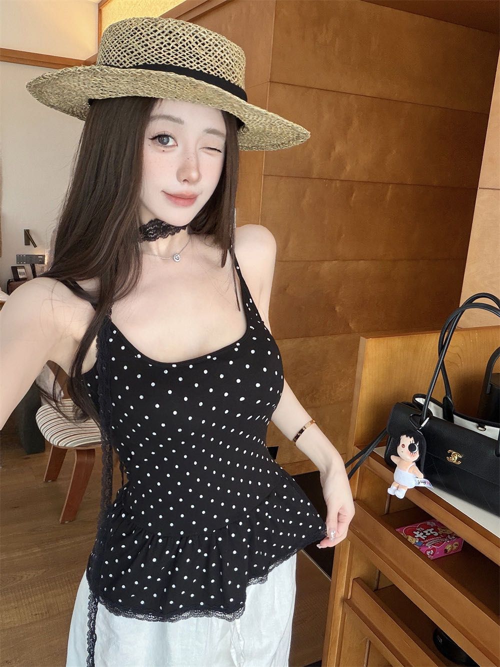 💕帶胸墊純欲交叉吊帶美背點點顯瘦修身上衣