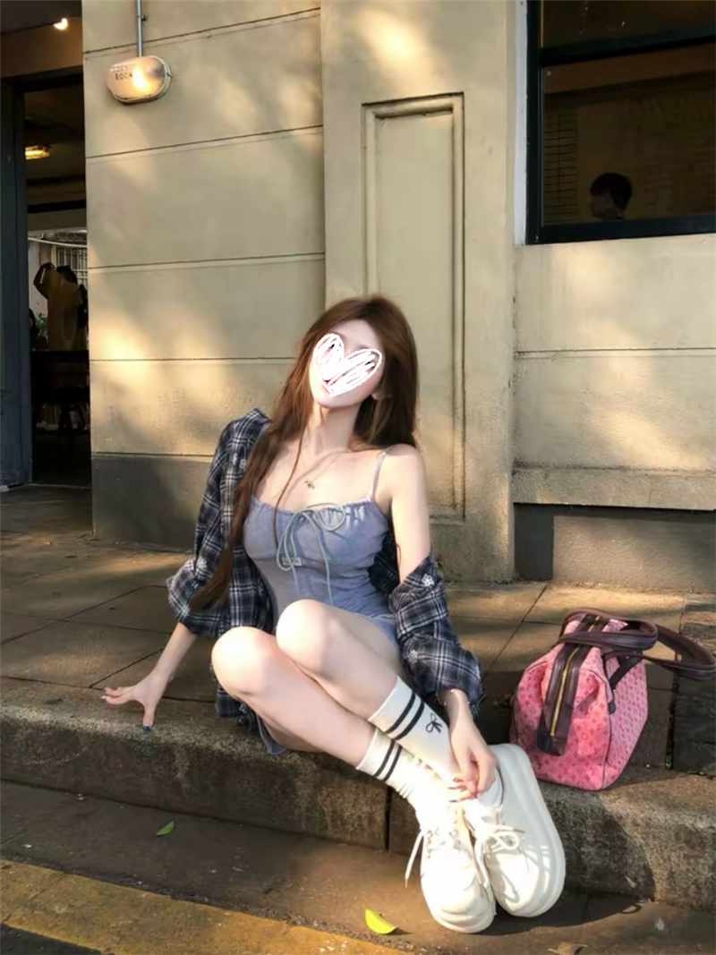 💕ins系慵懶假日格子襯衫吊帶連衣裙
