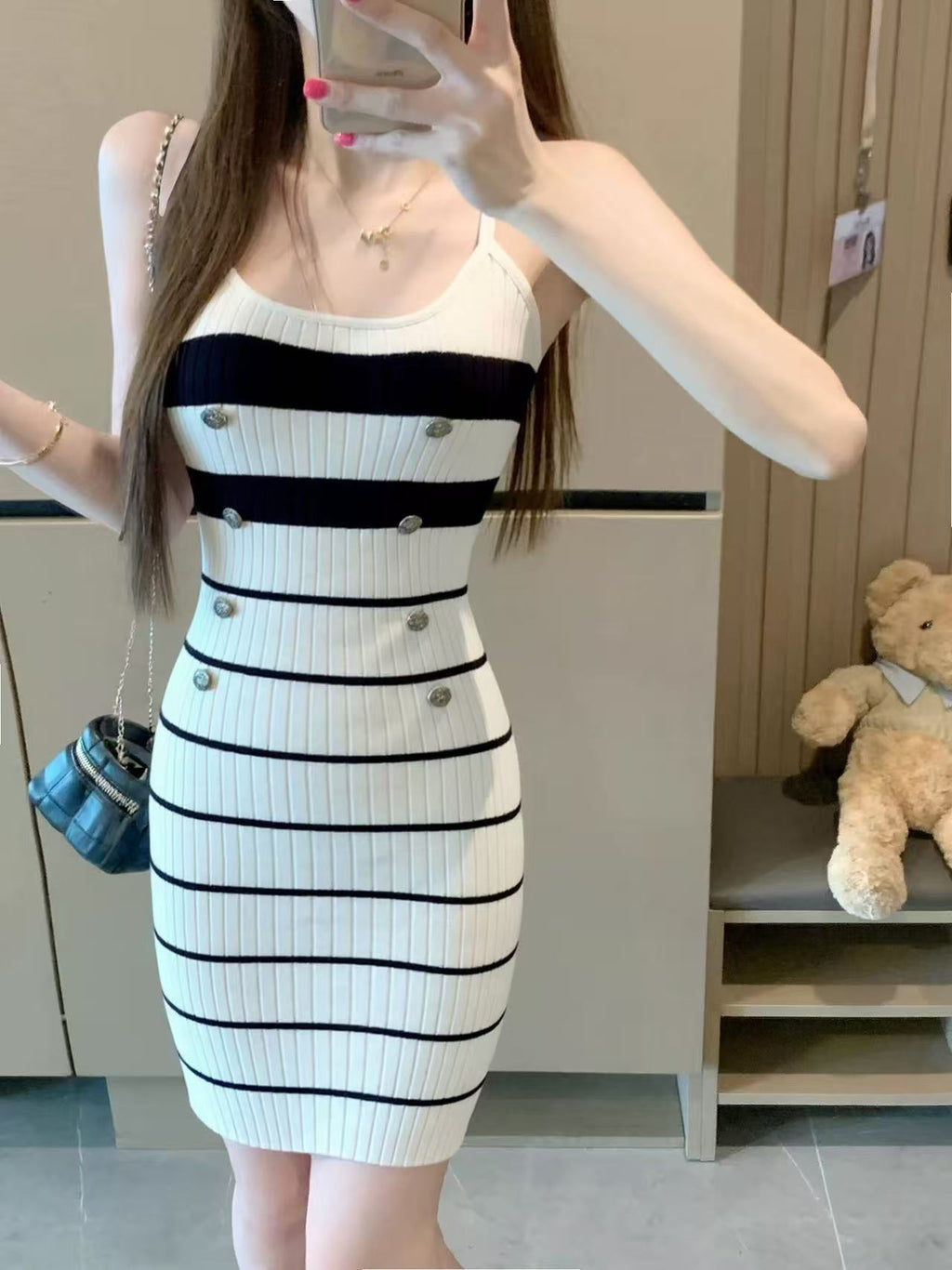 💕休閒慵懶小香風撞色條紋吊帶連衣裙