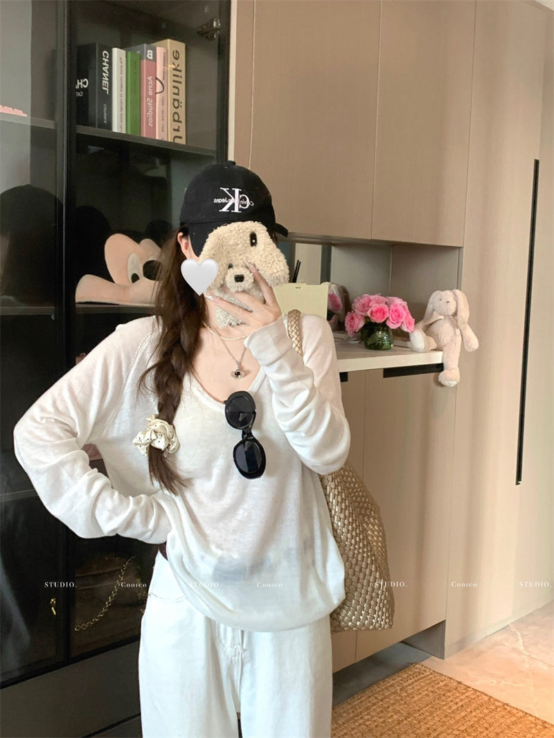 💕寬鬆薄款軟糯柔軟V領針織上衣