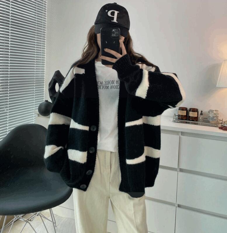 💕秋冬百搭慵懶黑白條紋奶甜毛衣外套