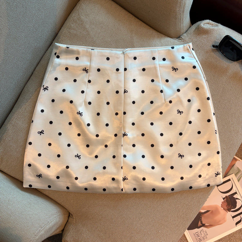 💕高級感休閒百搭緞面點點可愛半身裙