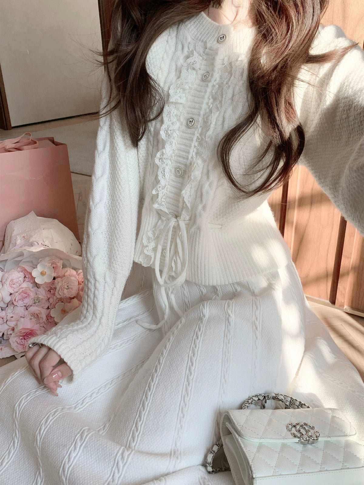 💕繁華勾花宮廷千金感花邊系帶毛衣外套