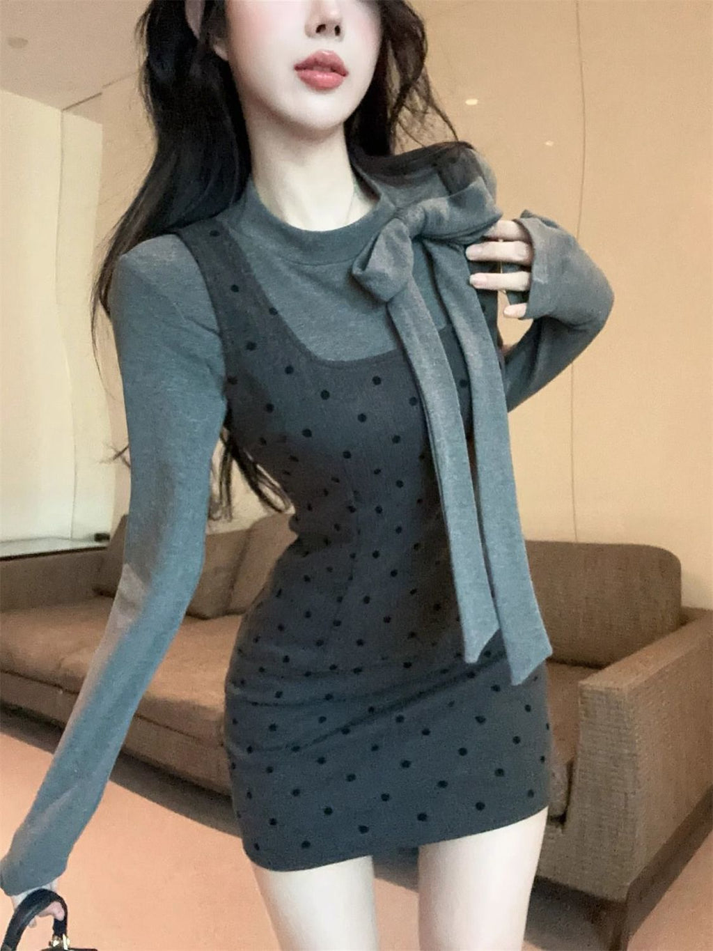 💕法式蝴蝶結飄帶圓領點點背帶兩件套