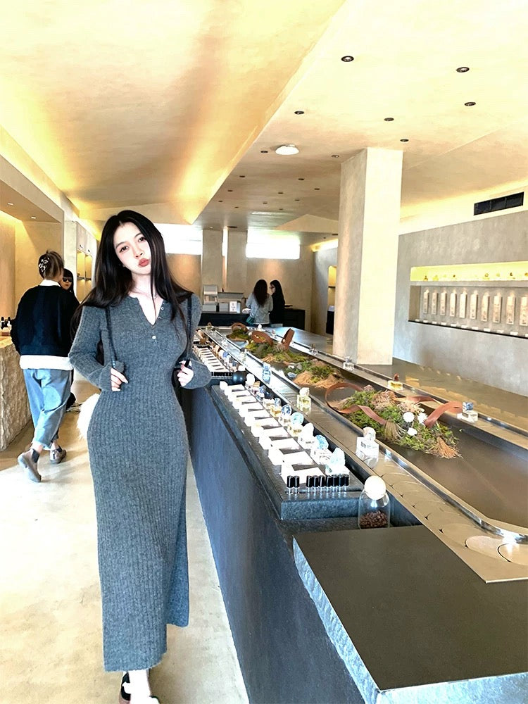 💕入秋半開領法式針織打底長裙