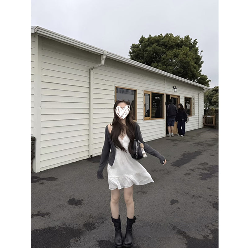 💕少女坑條理肌感針織開衫+蕾絲吊帶裙兩件套