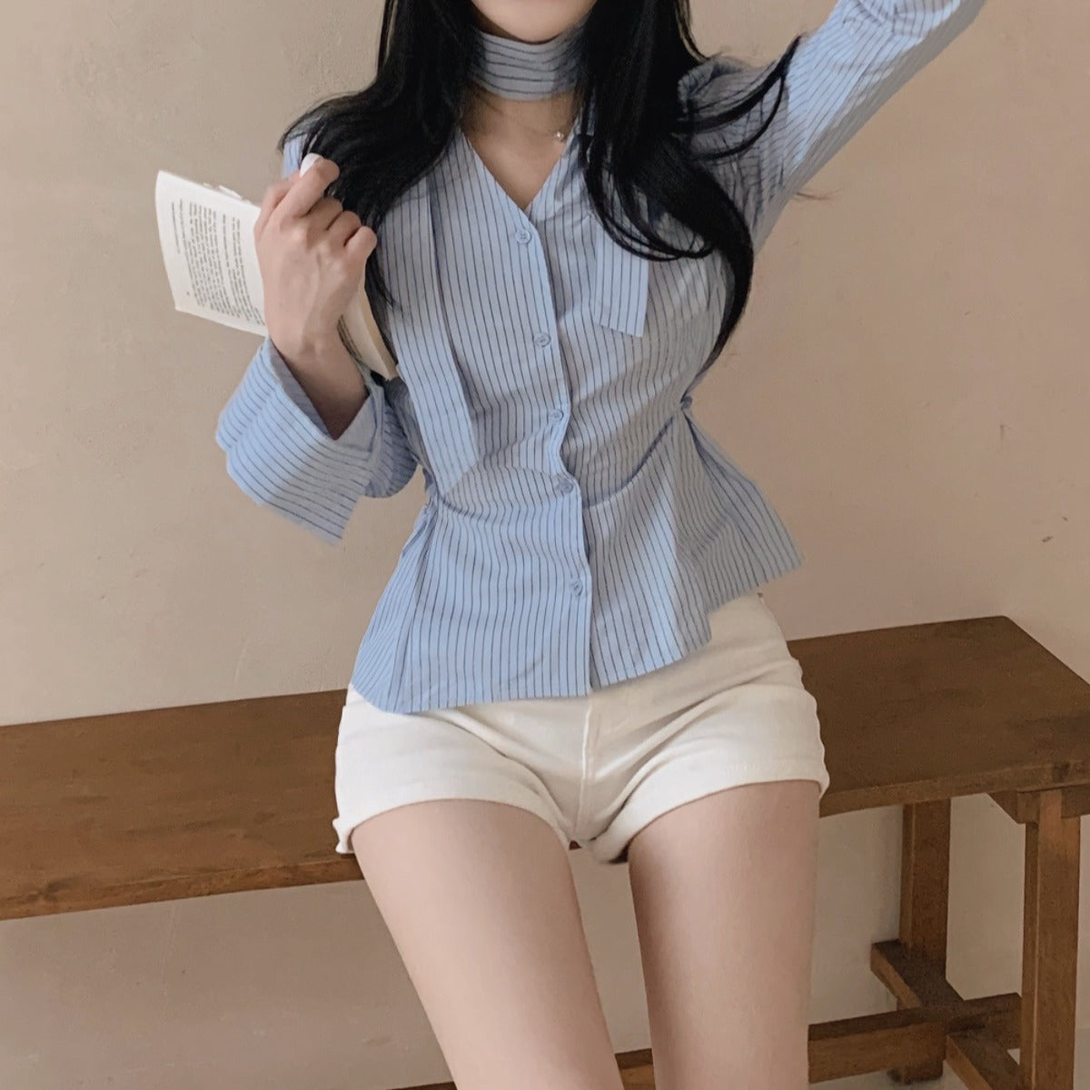 💕韓系小眾V領飄帶收腰百搭條紋上衣