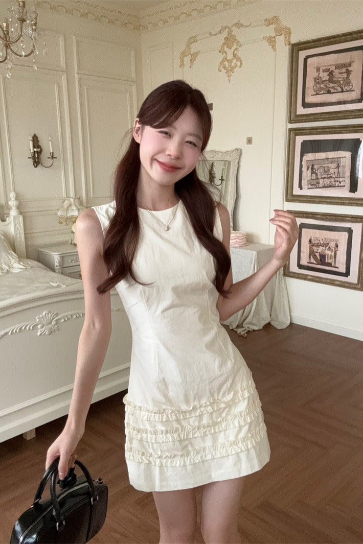 💕下擺木耳邊顯瘦背心連衣裙
