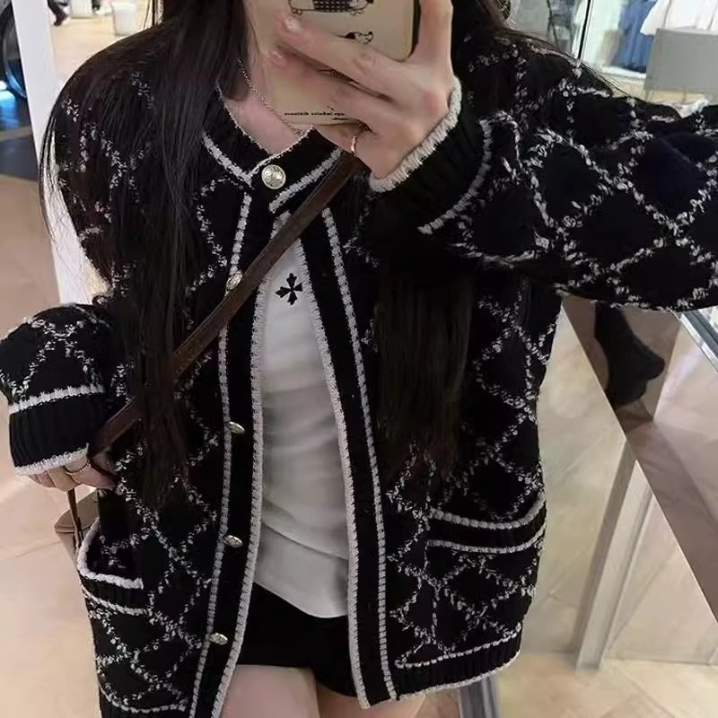 💕心動設計菱格毛衣灰色針織衫