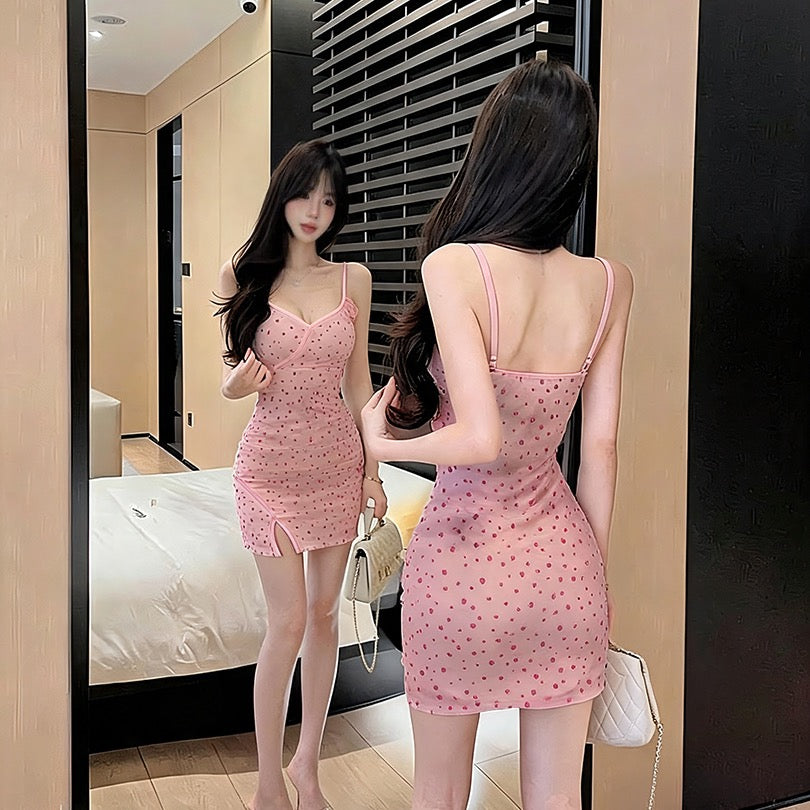 💕活潑淘氣波點網紗吊帶打底連衣裙