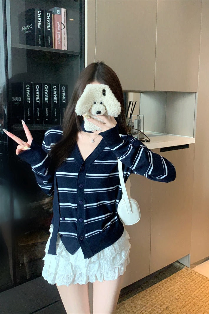 💕法式學院風復古條紋掛脖針織V領上衣