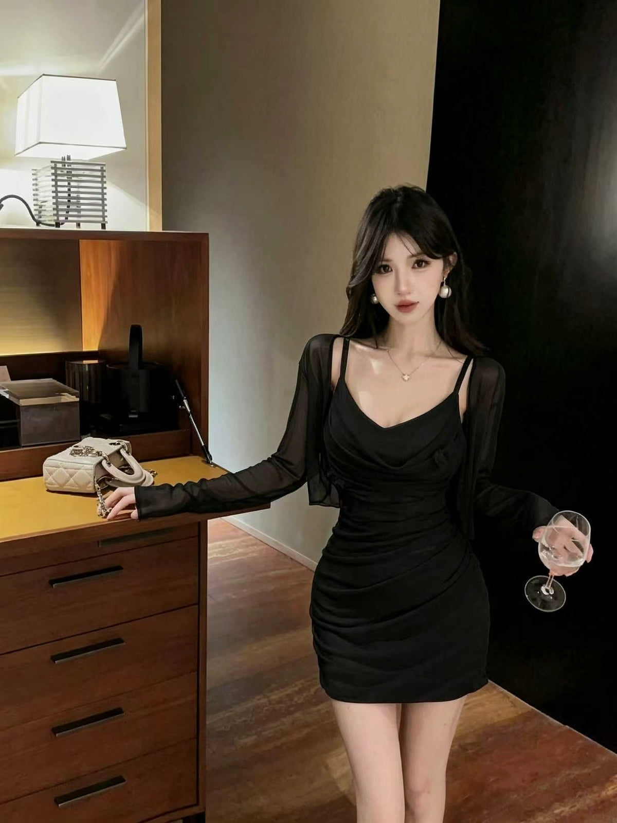 💕甜美性感褶皺修身吊帶連衣裙+開衫
