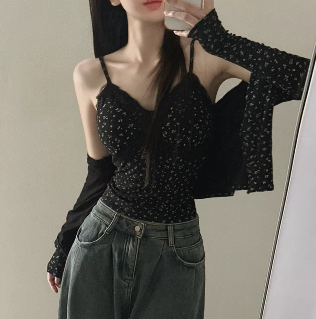 💕溫柔清純碎花蕾絲拼接吊帶上衣