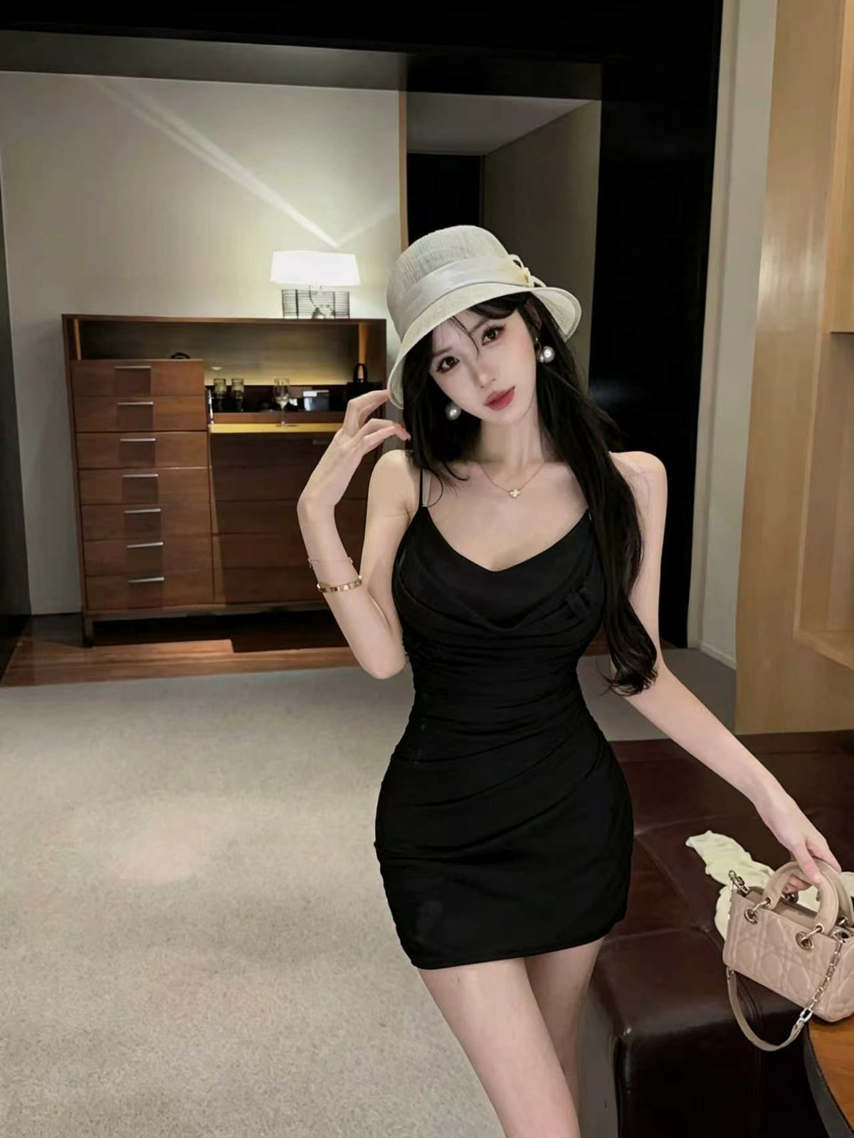 💕甜美性感褶皺修身吊帶連衣裙+開衫