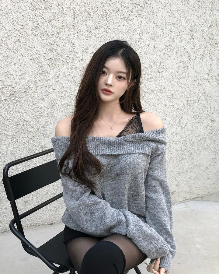 💕chic秋季假兩件蕾絲花邊打底一字肩針織上衣