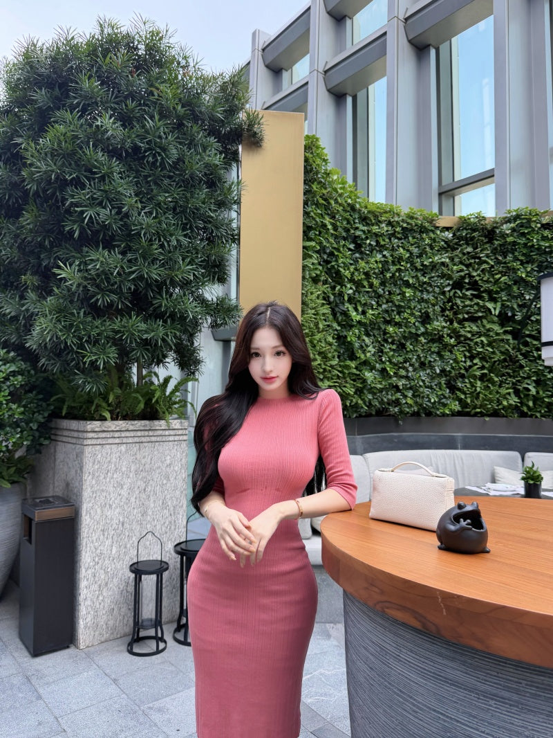 💕溫柔優雅氣質中袖修身包臀中長針織裙