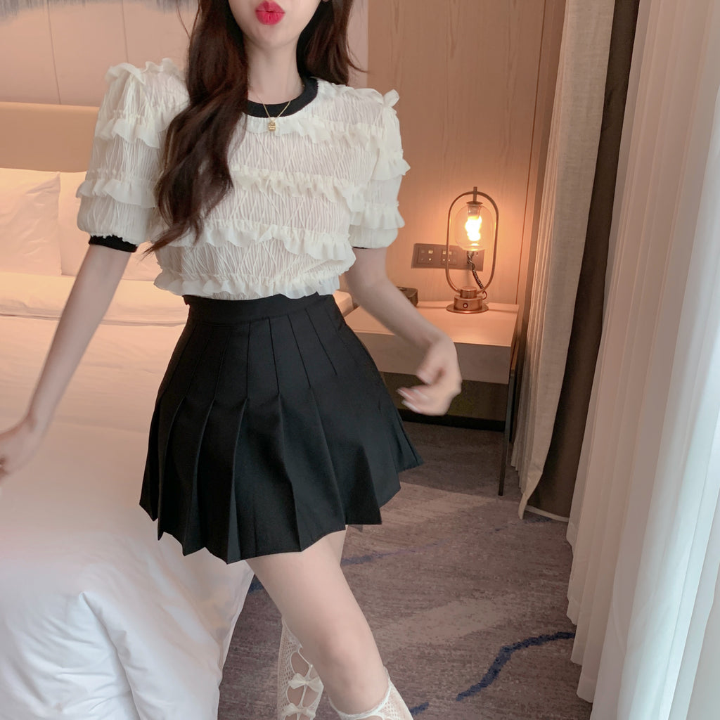 💕法式溫柔可愛木耳邊圓領顯瘦上衣