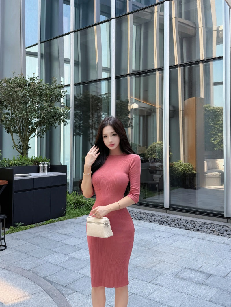 💕溫柔優雅氣質中袖修身包臀中長針織裙