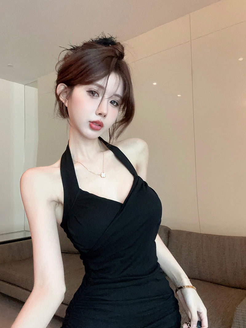 🧸現貨秒出🤍法式高級純欲掛脖吊帶包臀裙