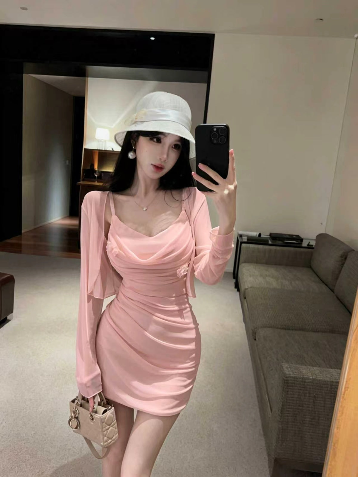 💕甜美性感褶皺修身吊帶連衣裙+開衫