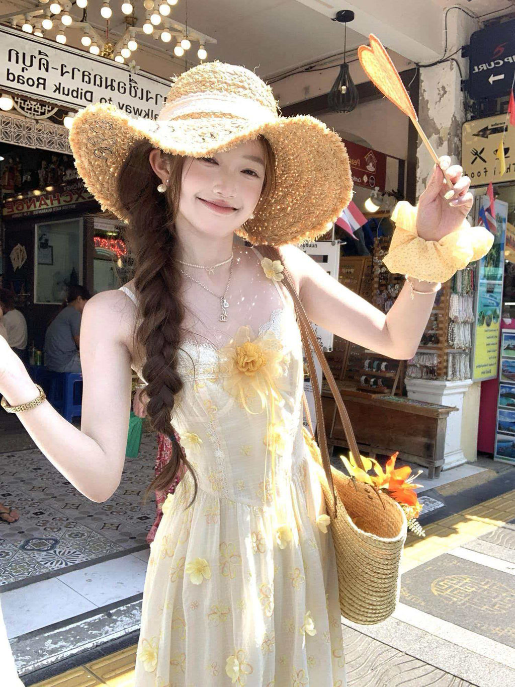💕氛圍感度假花園黃色蕾絲吊帶碎花連衣裙+開衫