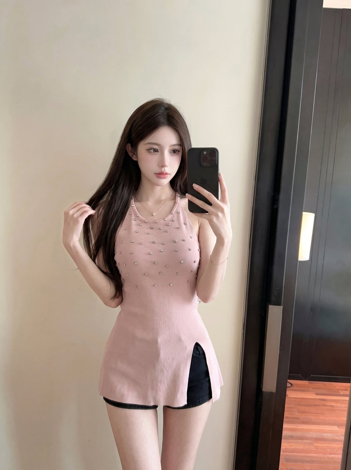 💕法式氣質重工鑲鑽掛脖針織無袖開衩收腰上衣